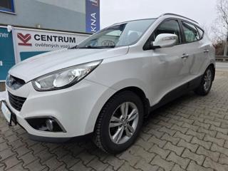 Hyundai ix35 1.6-NAVI-TAŽNÉ-TEMPOMAT SUV - Foto 4