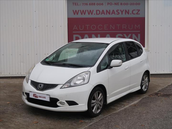 Vůz s VIN LUCGG3750B3205696