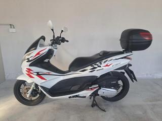 Honda PCX 125 2012, 125 ccm, 8 kW, benzin