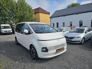 Hyundai Staria 2,2 CRDi 2WD MT Comfort 9 míst kombi