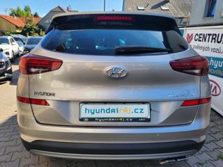 Hyundai Tucson 1.6-LIMITOVANÁ EDICE TRAVELLER SUV - Foto 5