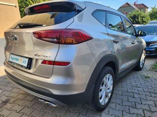 Hyundai Tucson 1.6-LIMITOVANÁ EDICE TRAVELLER SUV - Foto 7