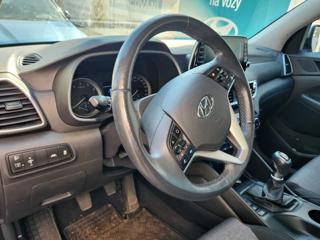 Hyundai Tucson 1.6-LIMITOVANÁ EDICE TRAVELLER SUV - Foto 9