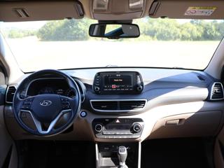 Hyundai Tucson 1,6 CRDI 100 kW 4x4 LED CZ SUV - Foto 27