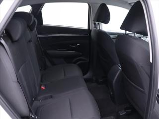 Hyundai Tucson 1,6 T-GDi 110kW Aut. CZ 1.Maj SUV - Foto 7