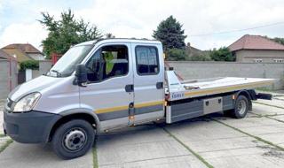 Iveco Daily 65C17D 6.7t odtah plato 7míst odtahový vůz