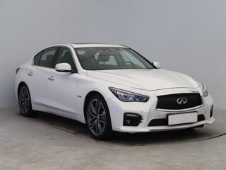 Infiniti Q50 Hybrid AWD 268kW sedan