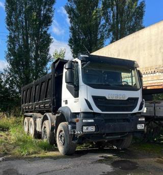 Iveco Trakker 8x4 sklápěč 40/32t Eur5 sklápěč