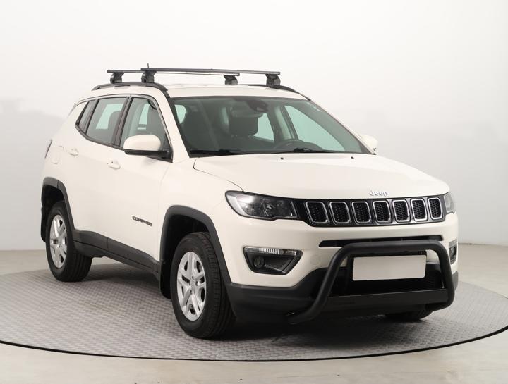 Jeep Compass - ilustrační obrázek