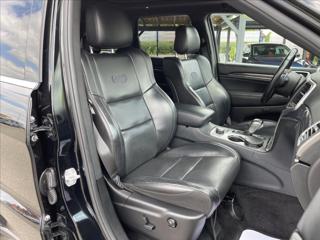 Jeep Grand Cherokee 3,0 CRD Overland*Panorama Klimat.Sedadla*Navi*Xenon*e. Kufr*ACC*Kamera* Uzávěrka! terénní - Foto 31