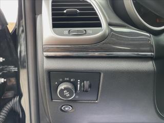 Jeep Grand Cherokee 3,0 CRD Overland*Panorama Klimat.Sedadla*Navi*Xenon*e. Kufr*ACC*Kamera* Uzávěrka! terénní - Foto 39
