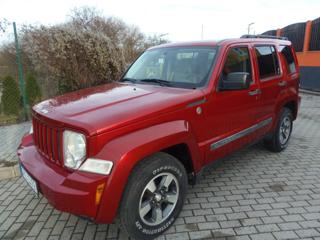 Jeep Liberty 3.7 i manuál!!! (Cherokee) terénní