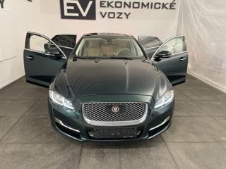 Jaguar XJ 3.0d, ACC,SERVISKA!!! limuzína
