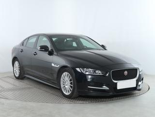 Jaguar XE E-Performance 120kW sedan