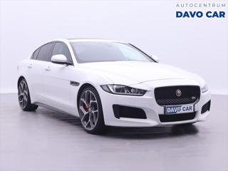 Jaguar XE 3,0 i 280kW LED. Panorama sedan