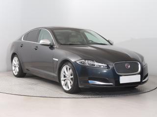 Jaguar XF 3.0 D 177kW sedan