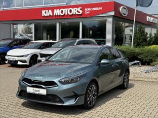 Kia Ceed 1,5 T-GDi 7DCT TOP+BUS IHNED hatchback