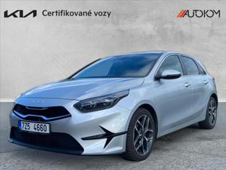 Kia Ceed 1,5 T-GDI 7DCT EXCLUSIVE hatchback