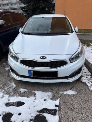 Kia Ceed 1,6   benzín 1.majitel hatchback