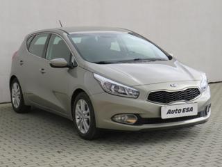 Kia Ceed 1.6CRDi, ČR hatchback