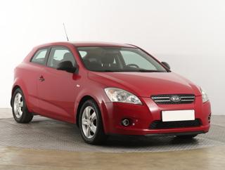 Kia Ceed 1.4 CVVT 80kW hatchback