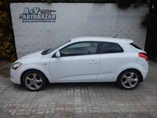 Kia Ceed 1.6i, AUTOMAT hatchback