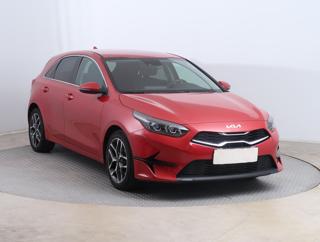 Kia Ceed 1.5 T-GDI 117kW hatchback