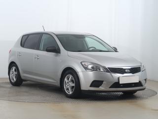 Kia Ceed 1.4 CVVT 66kW hatchback