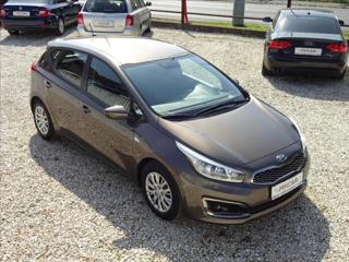 Kia Ceed 1,4i16V 73kW hatchback