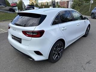 Kia Ceed 1,5 TGDi AT TOP ZÁRUKA CARPLAY hatchback - Foto 5