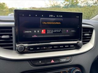 Kia Ceed 1,5 TGDi AT TOP ZÁRUKA CARPLAY hatchback - Foto 25