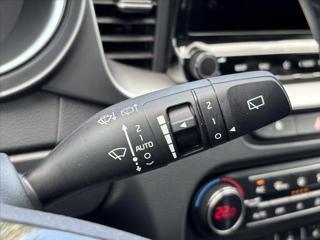 Kia Ceed 1,5 TGDi AT TOP ZÁRUKA CARPLAY hatchback - Foto 34
