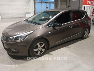 Kia Ceed 1.4 CVVT, ČR hatchback