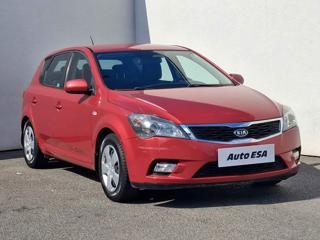 Kia Ceed 1.4 MPI, 1.maj, ČR hatchback