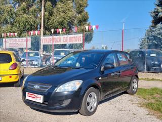 Kia Ceed 1,4 16V hatchback