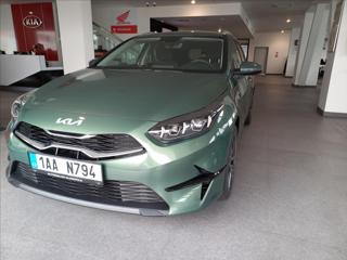 Kia Ceed 1,5 T-GDi MT TOP  SW kombi