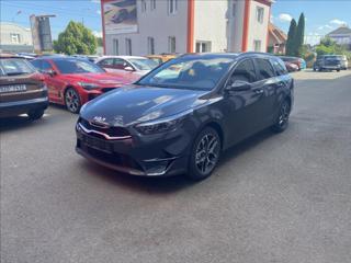 Kia Ceed 1,5 SW T-GDI 7DCT TOP BUSS kombi