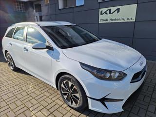 Kia Ceed 1,5 Ceed SW CD 1,5 T-GDi GPF SPIN (2025) kombi