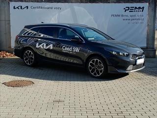 Kia Ceed 1,5 T-GDi GPF EDICE 30  PŘEDVÁDĚCÍ kombi