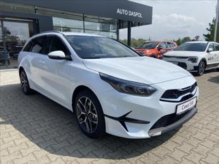 Kia Ceed 1.5 SW 1,5 7DCT TOP 2025 *ref.vůz* kombi