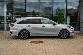 Kia Ceed 1,5 T-GDi GPF  SW EDICE 30 kombi