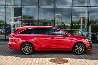 Kia Ceed 1,5 T-GDi GPF 7DCT  SW TOP kombi