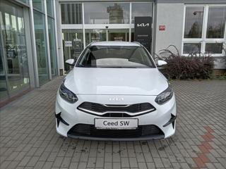 Kia Ceed 1,5 Ceed SW CD T-GDi GPF 7DCT TOP kombi - Foto 3