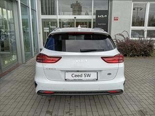 Kia Ceed 1,5 Ceed SW CD T-GDi GPF 7DCT TOP kombi - Foto 6