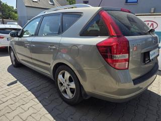 Kia Ceed 1.4-NÍZKÉ KM-ZACHOVALÝ STAV kombi - Foto 7