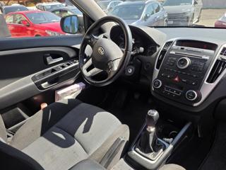 Kia Ceed 1.4-NÍZKÉ KM-ZACHOVALÝ STAV kombi - Foto 4