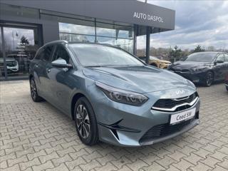 Kia Ceed 1,5 T-GDi 7DCT TOP " ref"  SW kombi