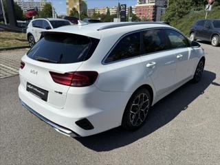 Kia Ceed 1,5 AT GT Line ZÁRUKA TÁŽNÉ kombi - Foto 5