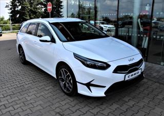 Kia Ceed 1,5 T-GDi GPF  SW TOP kombi