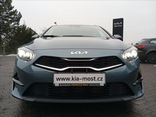 Kia Ceed SW 1.5 T-GDi 7DCT TOP + BUS kombi - Foto 11
